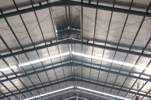 Borongan Atap Galvalum Dengan Peredam Pasuruan